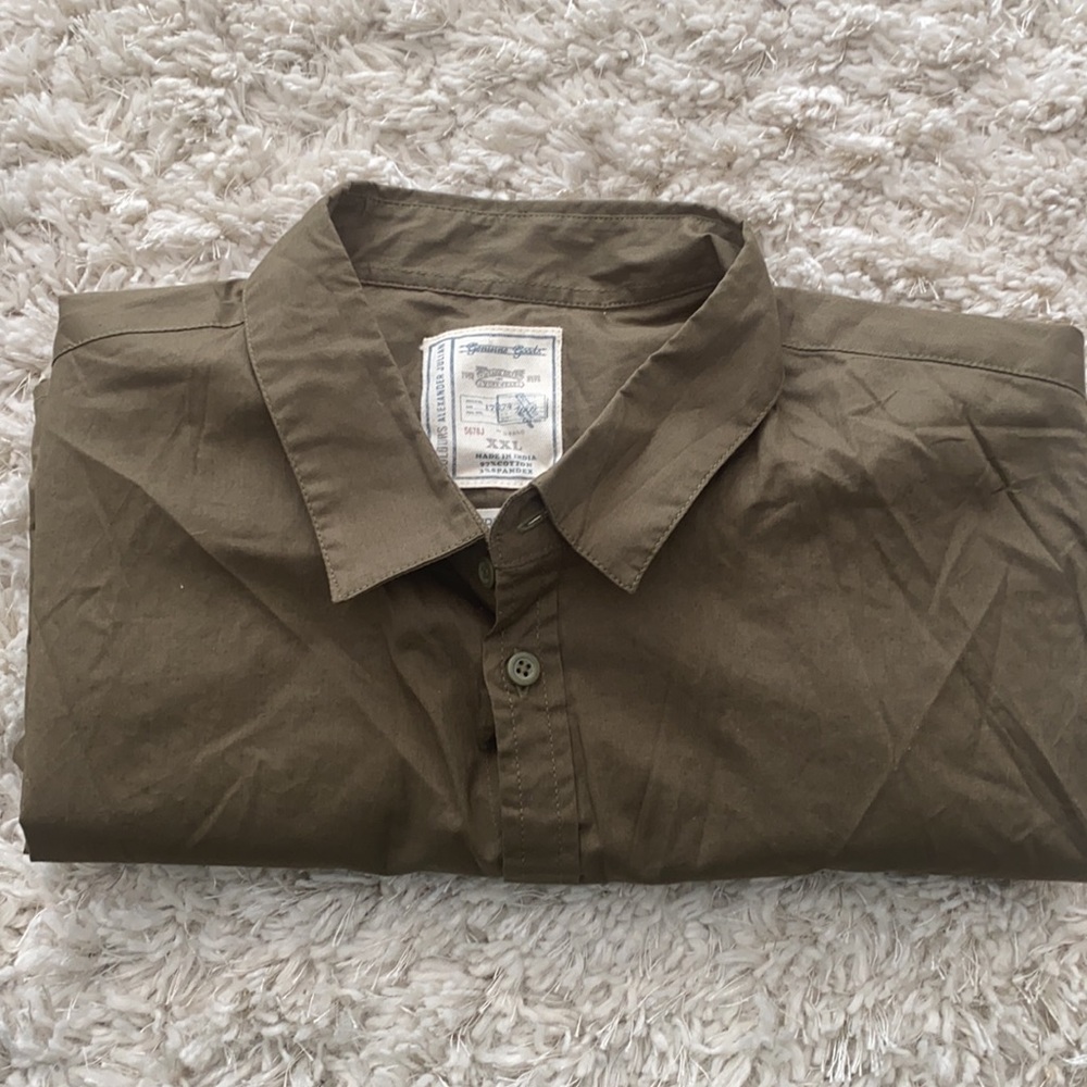 Man collar shirt